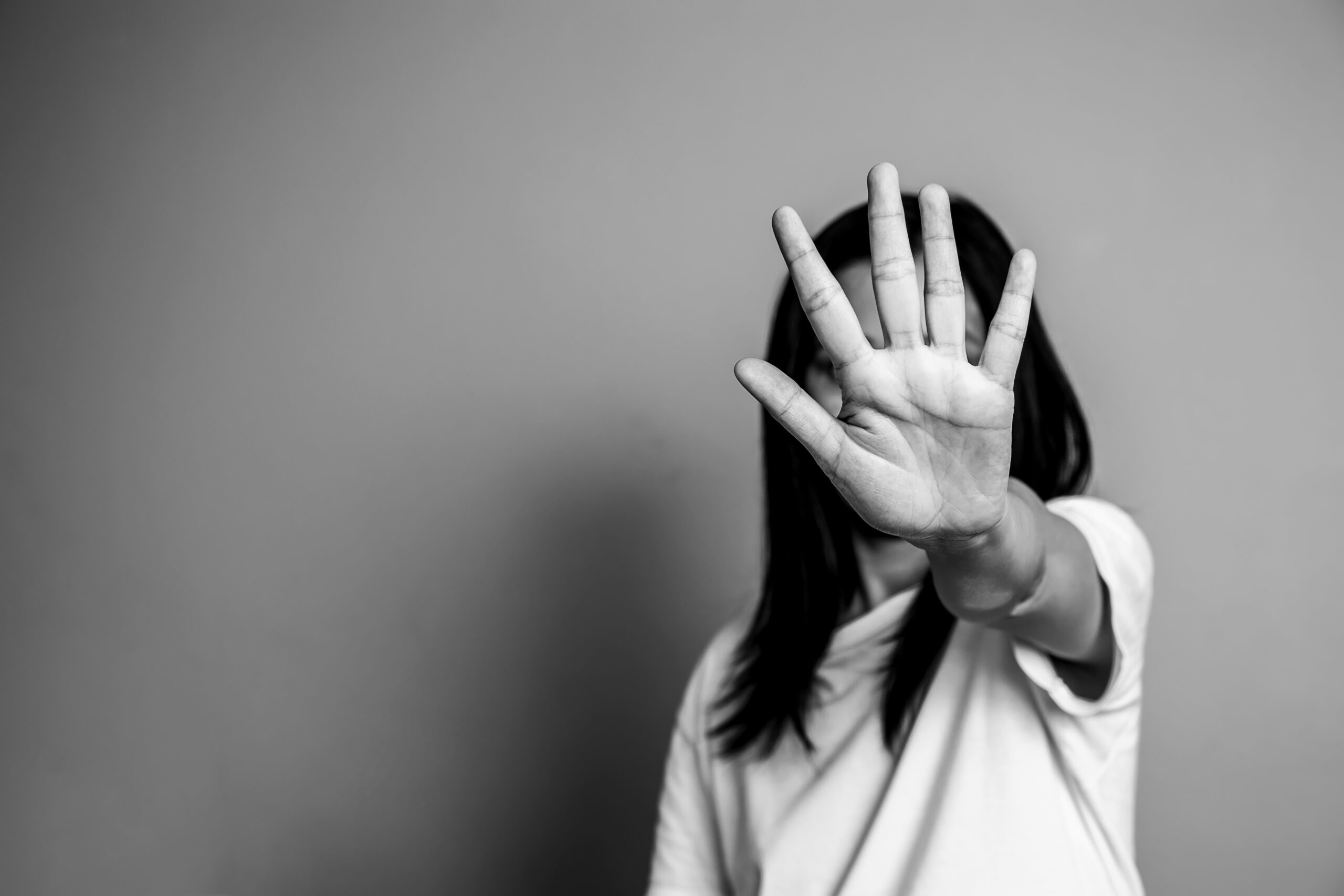 Gewalt gegen Frauen: Mehr Einsatz von Politik und Gesellschaft gefordert