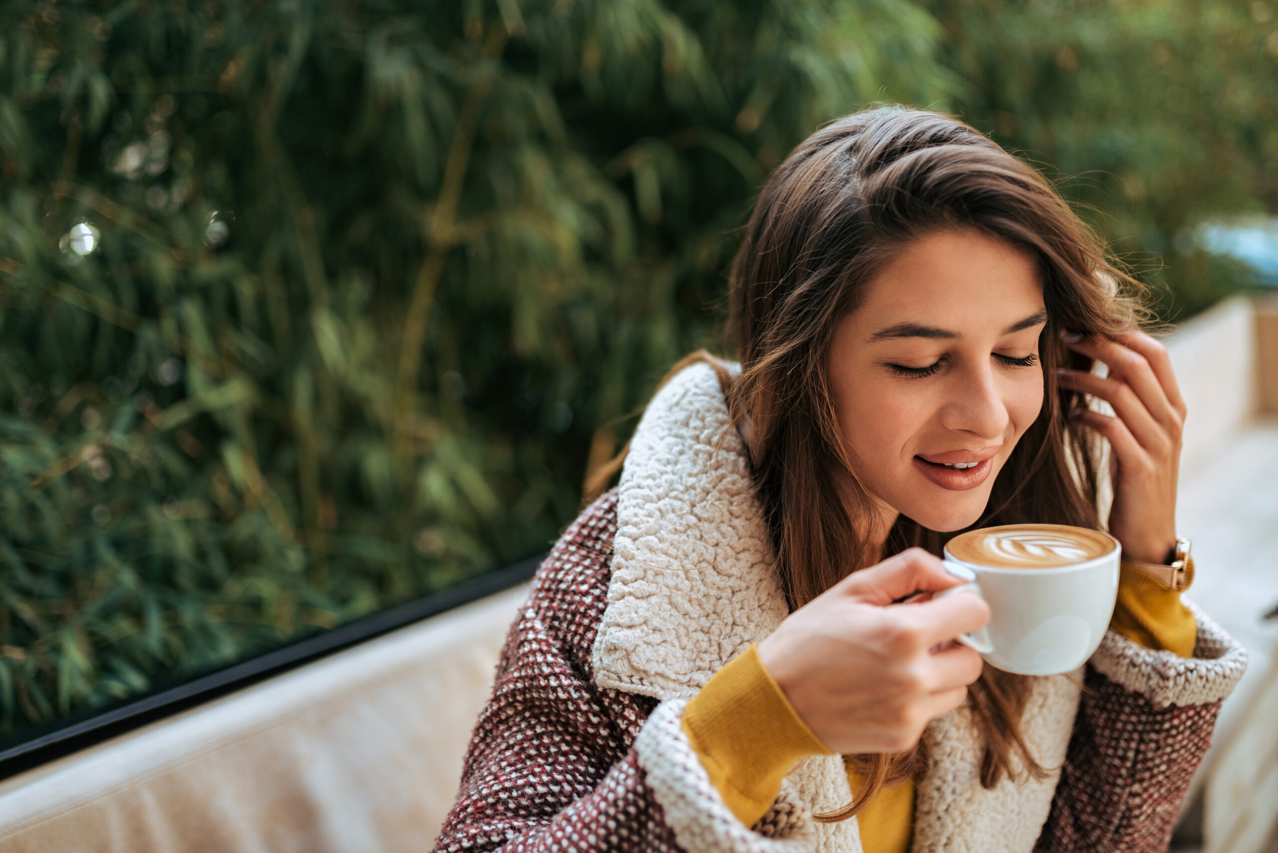 Kaffee am Morgen vertreibt Kummer und Sterben