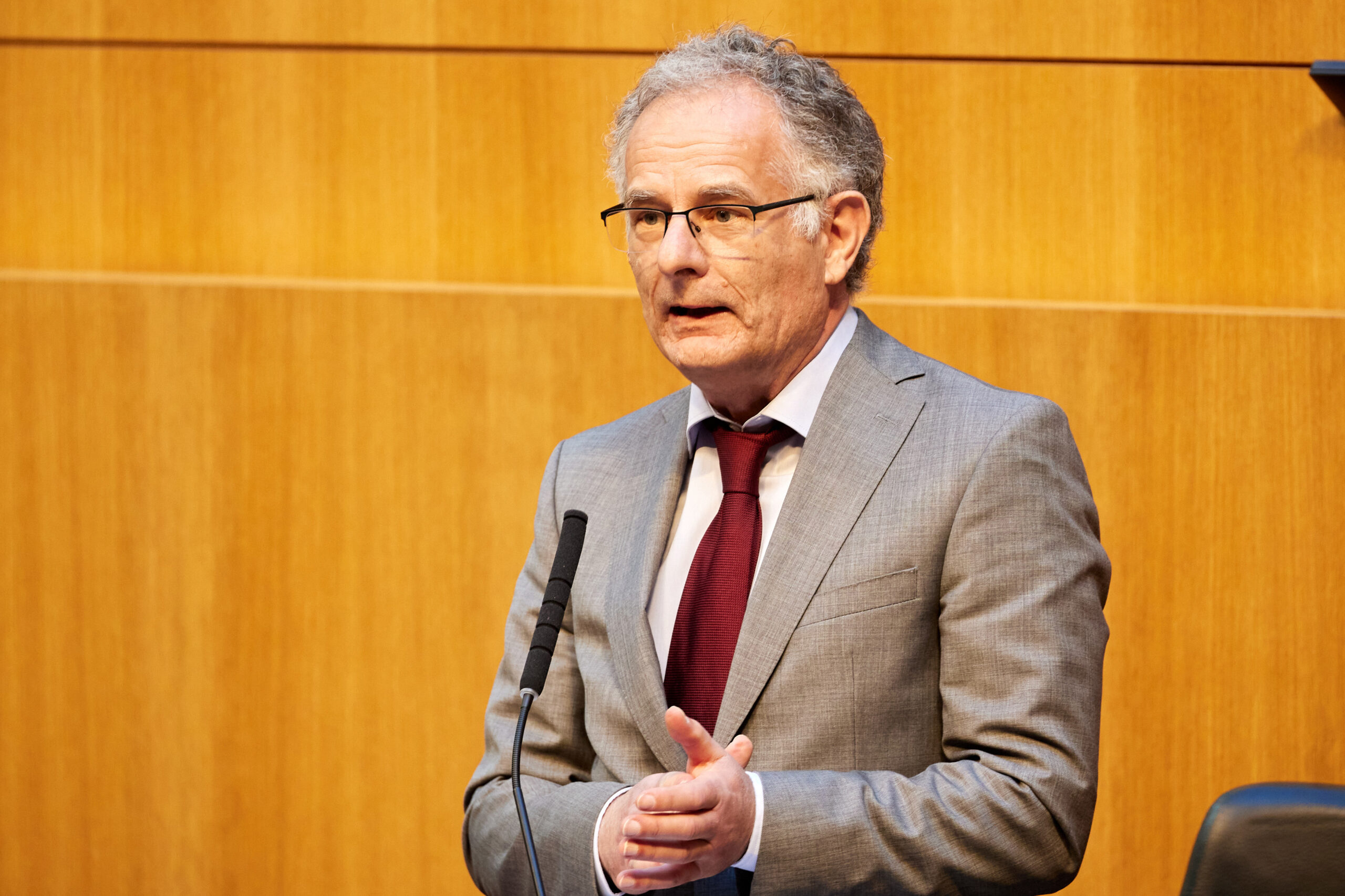 Gesundheitsbudget: Rezeptgebühr stagniert, Befreiungsgrenze sinkt