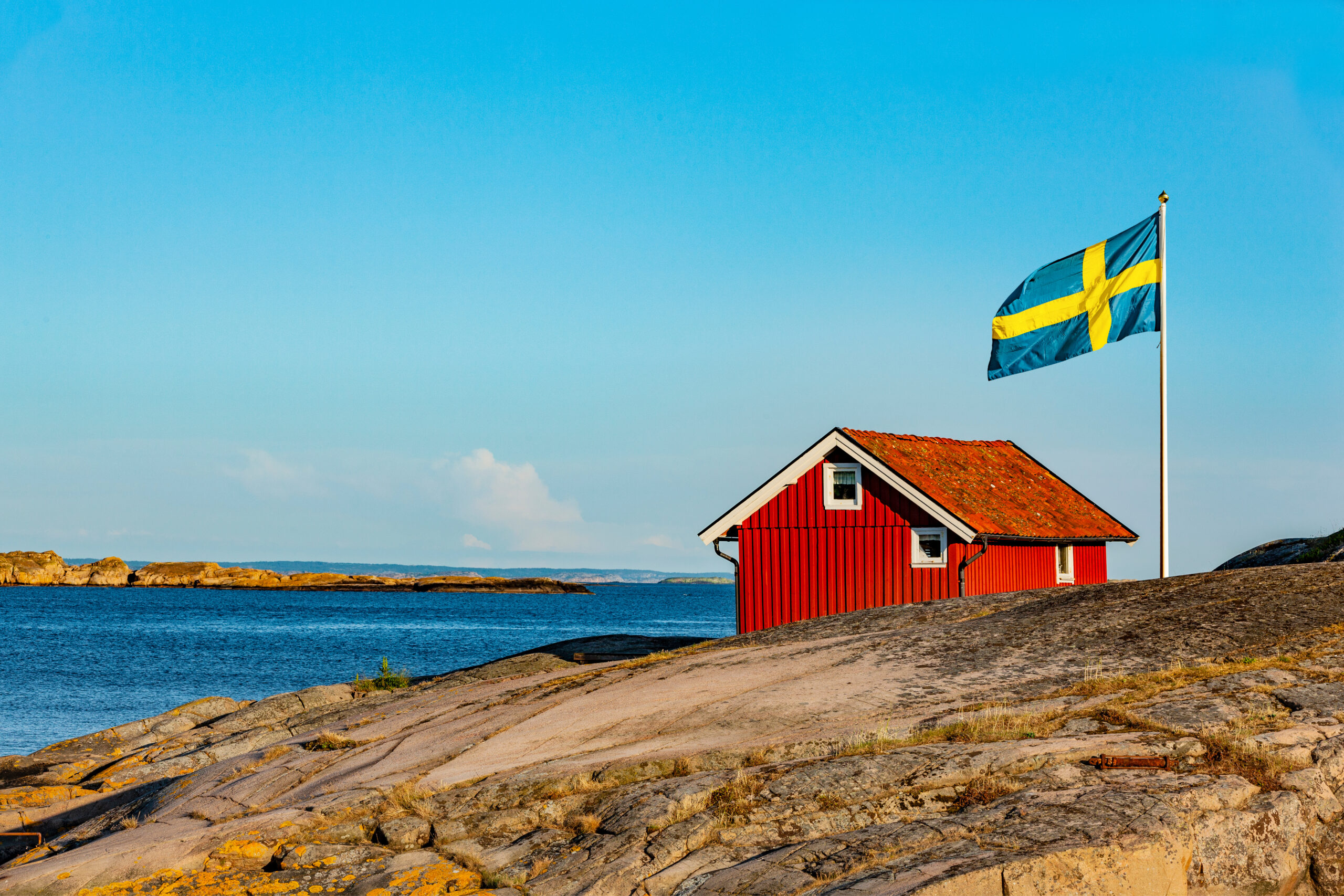 Haus in Schweden mit Fahne