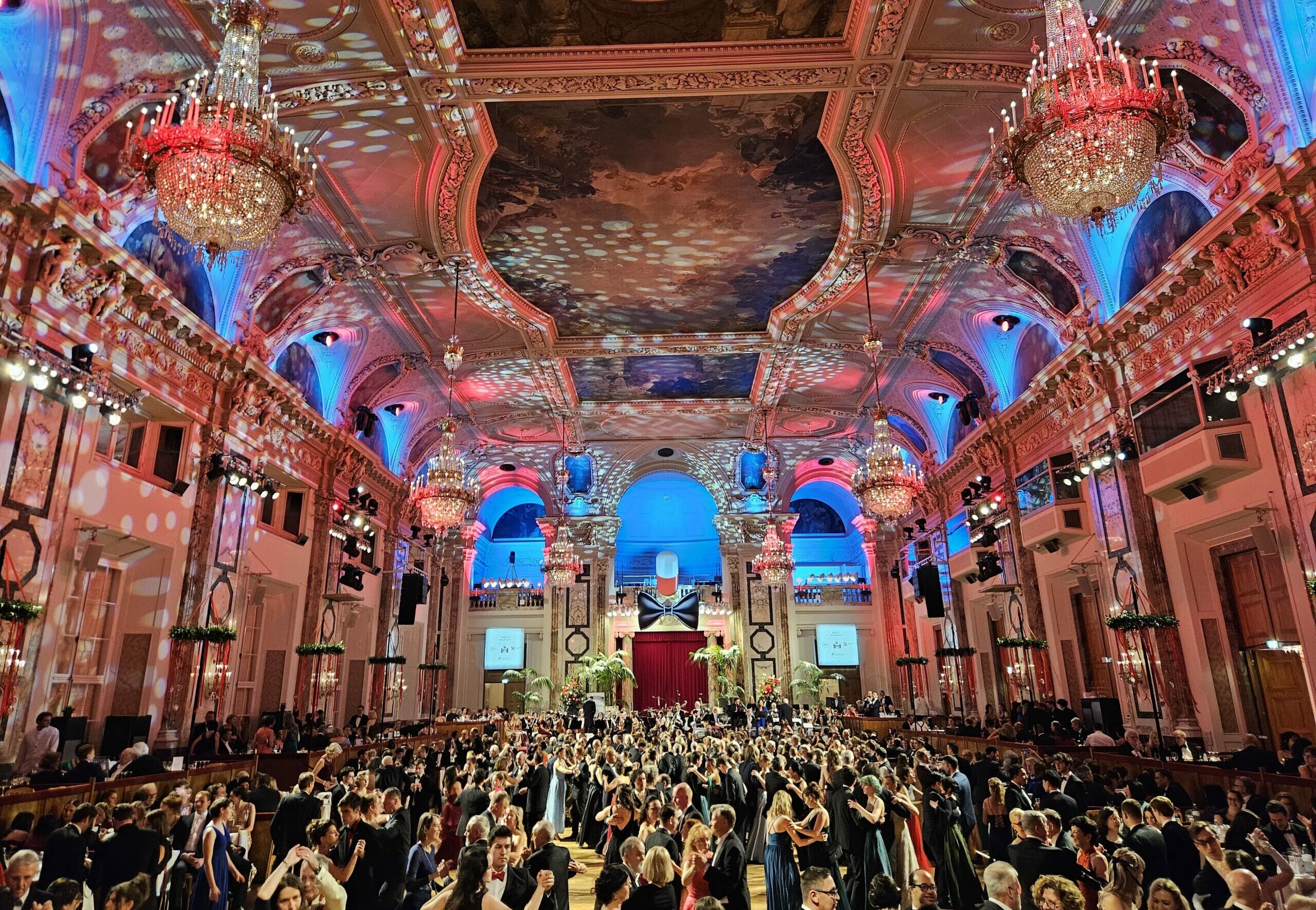 Der Ballsaal der Hofburg.