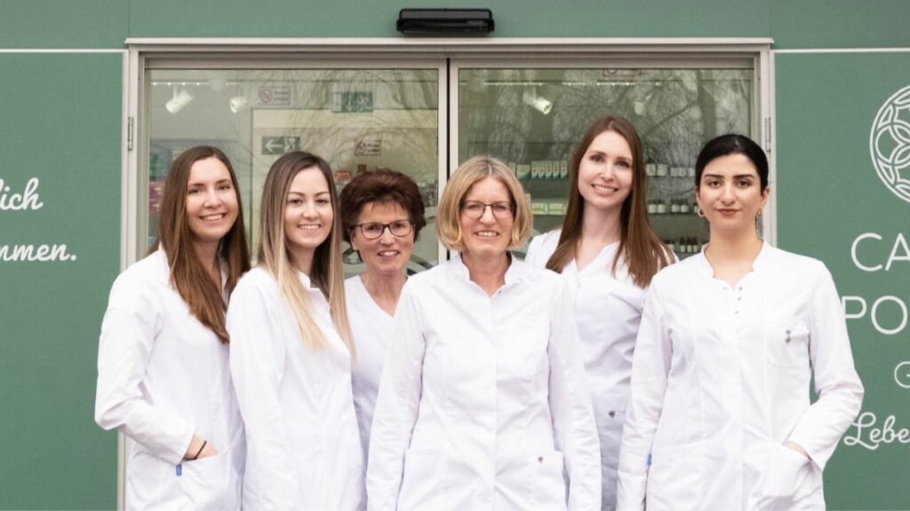 Team der Calm-Apotheke in Graz