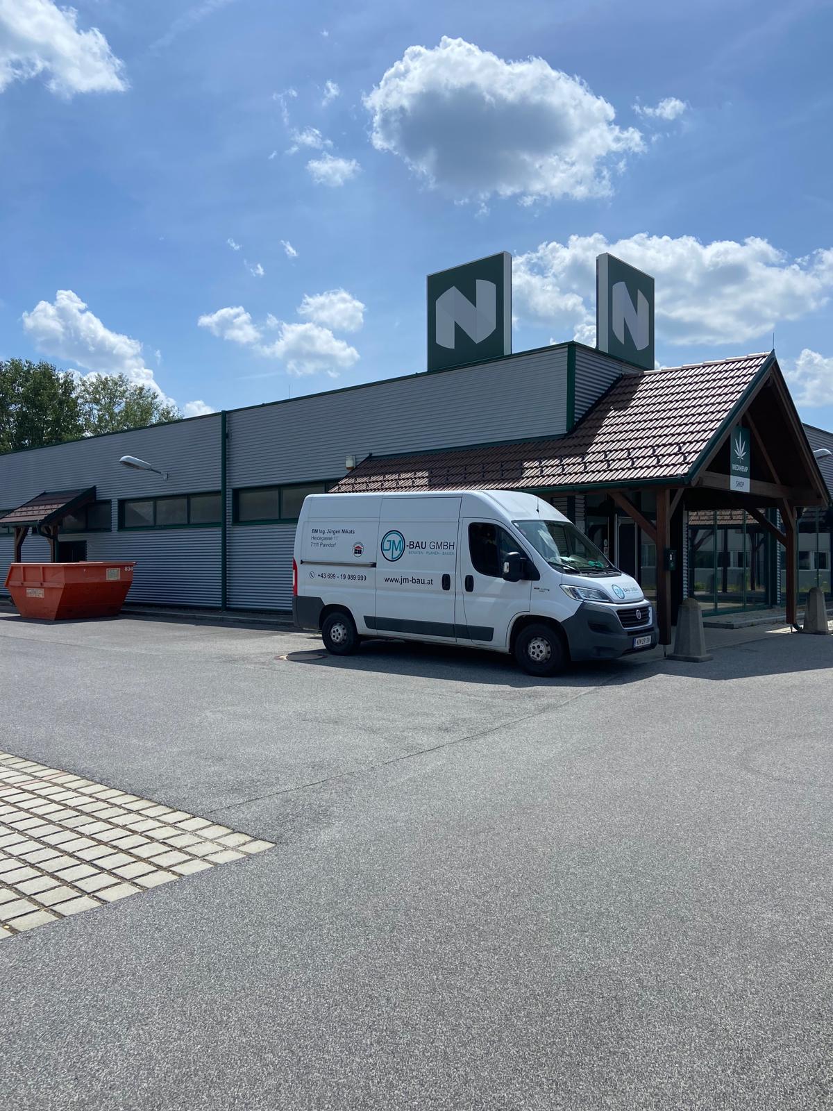 Symbolbild: Das künftige Gebäude der Apotheke Gols.