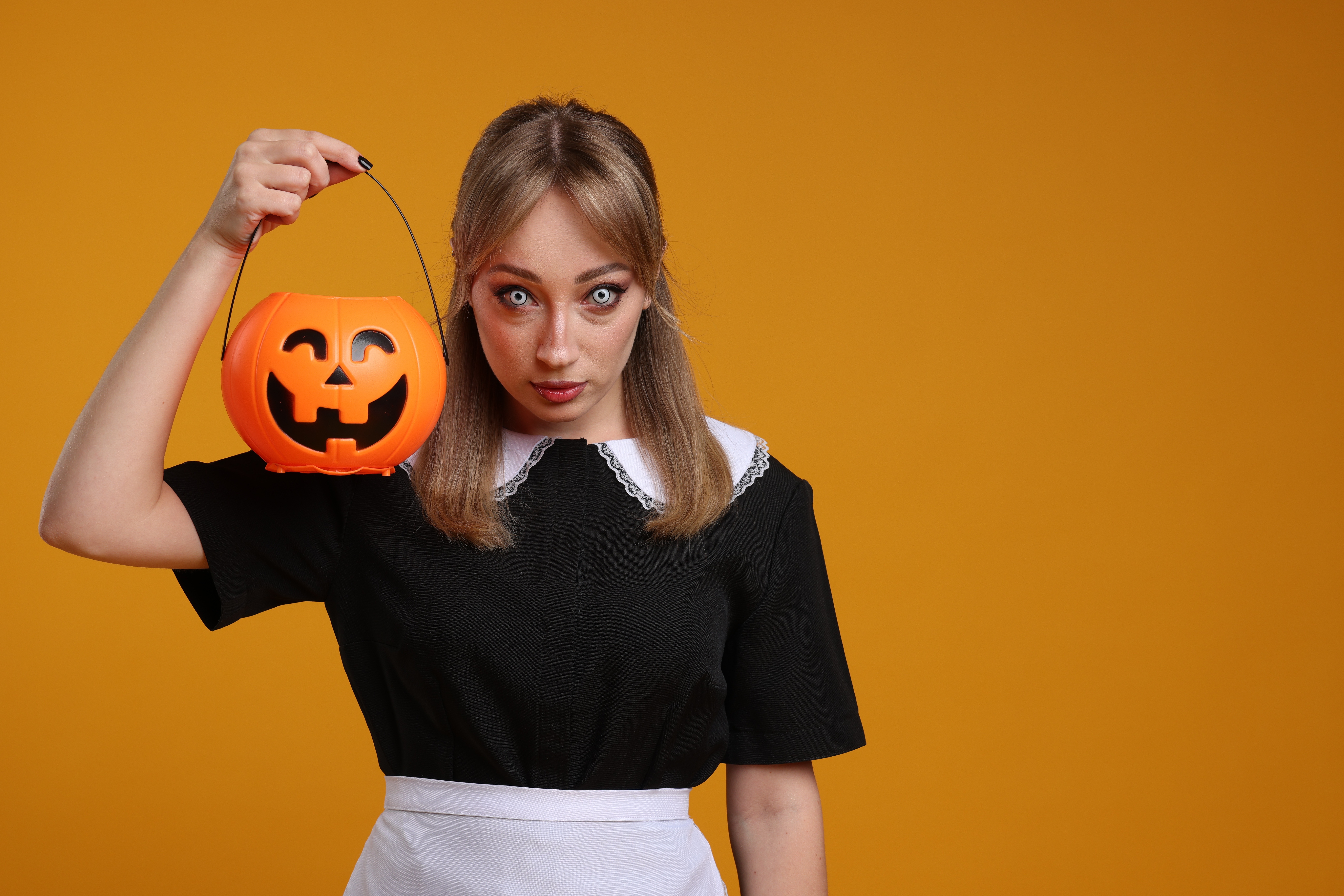 Halloween: Augen auf bei der Kontaktlinsenwahl